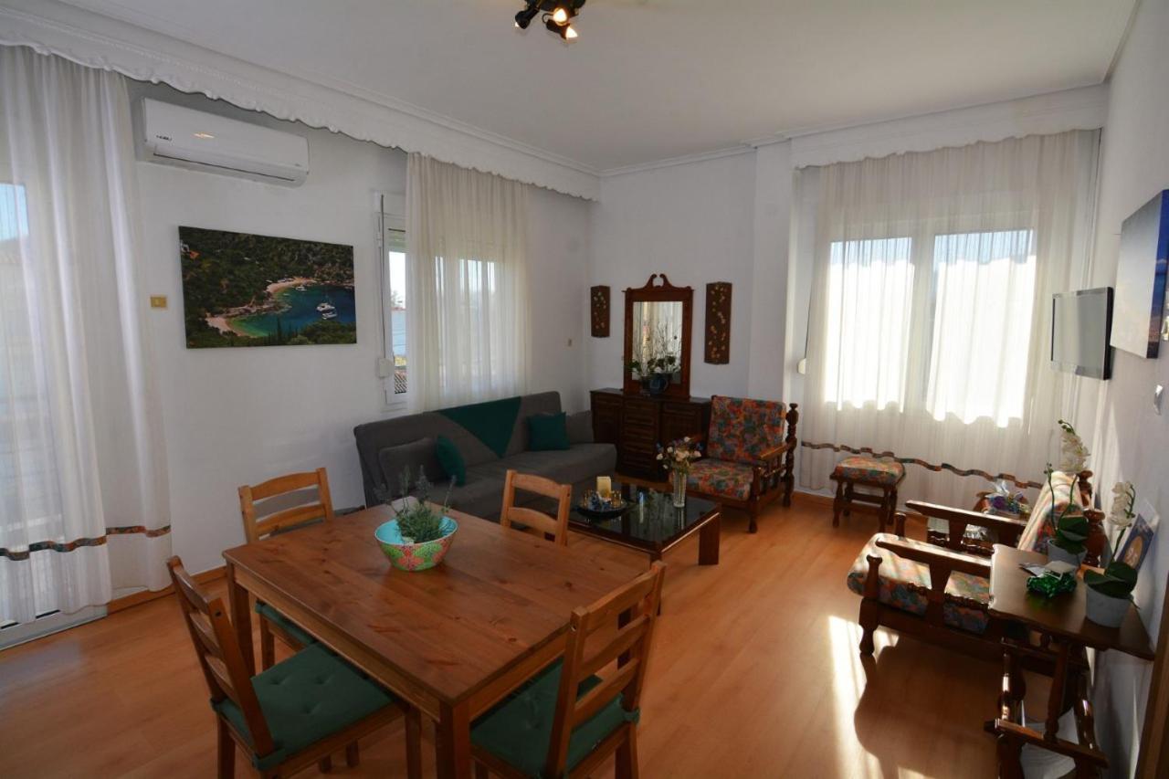 Zeusplace Georgia House Διαμέρισμα Λεπτοκαρυά Εξωτερικό φωτογραφία